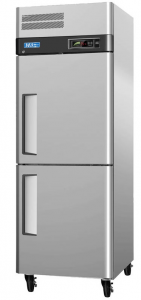 Шкаф морозильный Turbo Air CM3F24-2 с двумя отделениями и на колёсах 