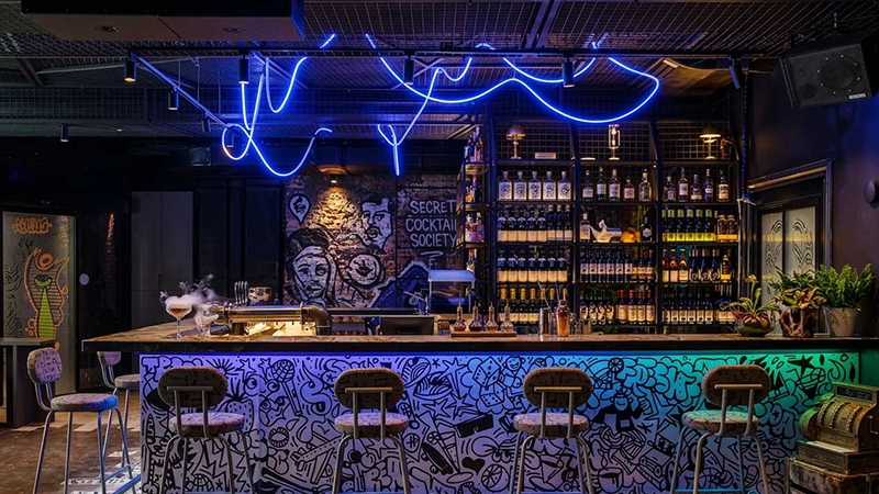bar.jpg