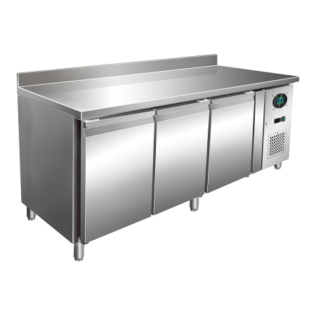 Стол морозильный Viatto GN3200BT